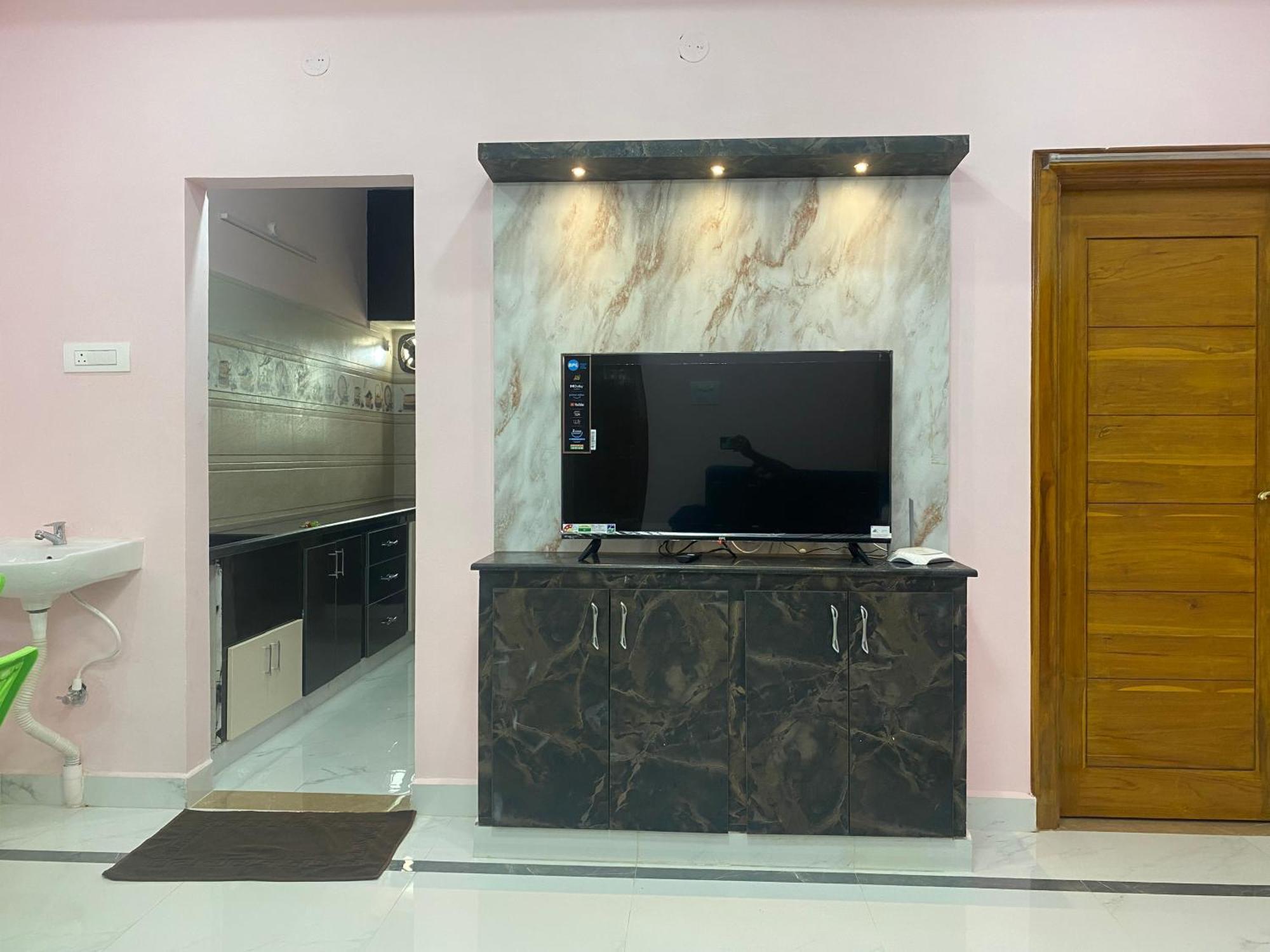 Athidi Luxury Home Stay Tirupati Kültér fotó